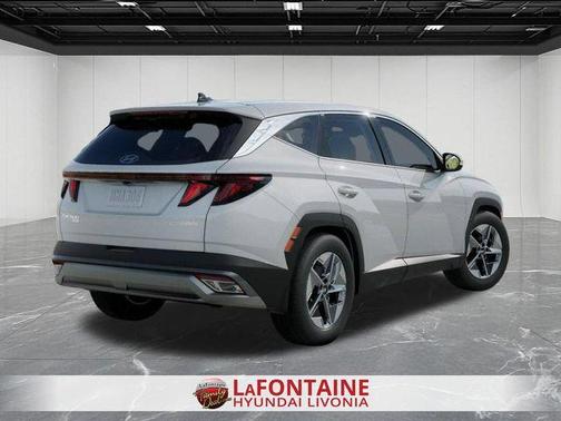White Pearl 2026 Hyundai TUCSON Hybrid SEL