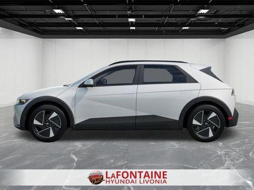 2025 Hyundai IONIQ 5 SEL