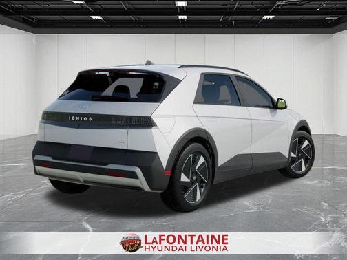 2025 Hyundai IONIQ 5 SEL