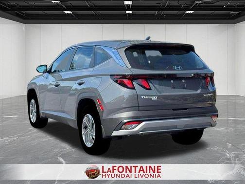 Gray 2026 Hyundai TUCSON Hybrid Blue SE