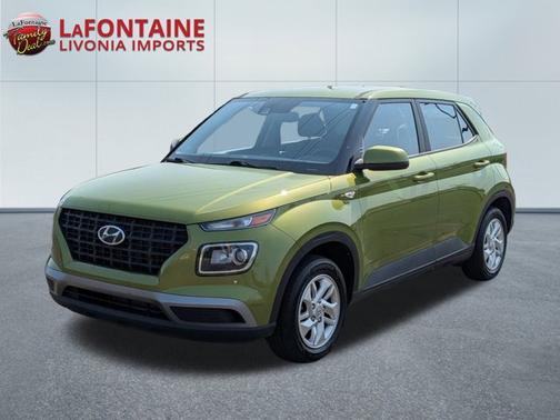 2022 Hyundai VENUE SE