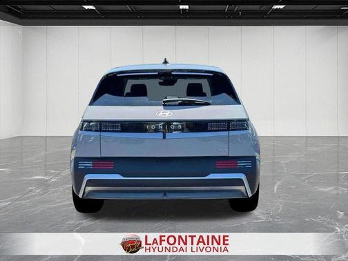 2025 Hyundai IONIQ 5 SE