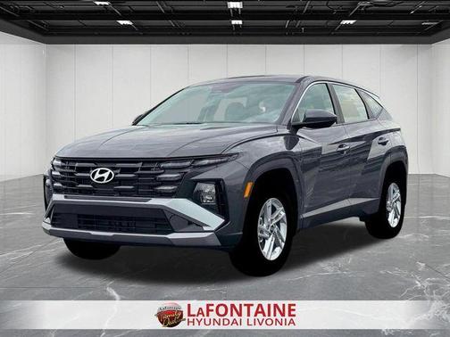 Gray 2026 Hyundai TUCSON SE