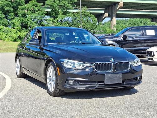 2018 BMW 320 i