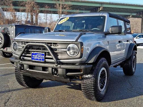 ICONIC SILVER METALLIC 2022 Ford Bronco BASE
