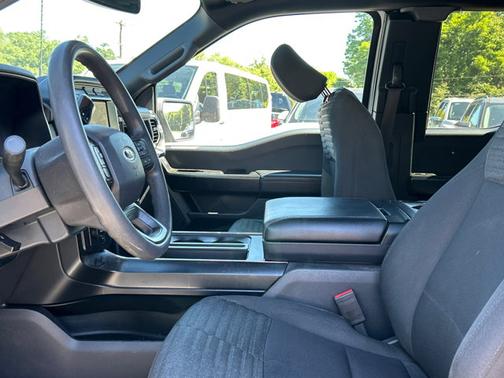 SPACE WHITE METALLIC 2022 Ford F-150 XL