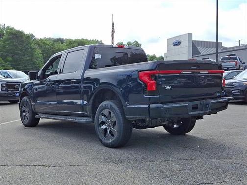 2025 Ford F-150 Lightning LARIAT