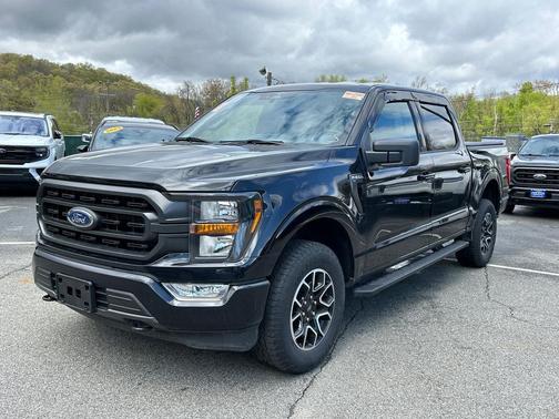 Black Metallic 2023 Ford F-150 XLT