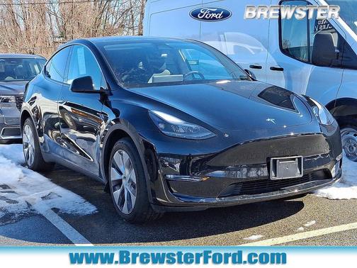 2023 Tesla Model Y Long Range Dual Motor All-Wheel Drive