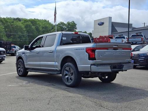 2025 Ford F-150 Lightning LARIAT