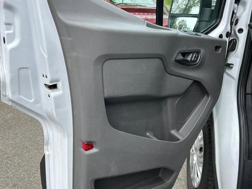 Oxford White 2024 Ford Transit-250 Base