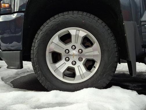 2017 Chevrolet Silverado 1500 2LT