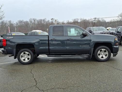 2017 Chevrolet Silverado 1500 2LT