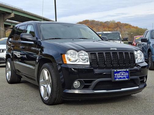 2006 Jeep Grand Cherokee SRT8