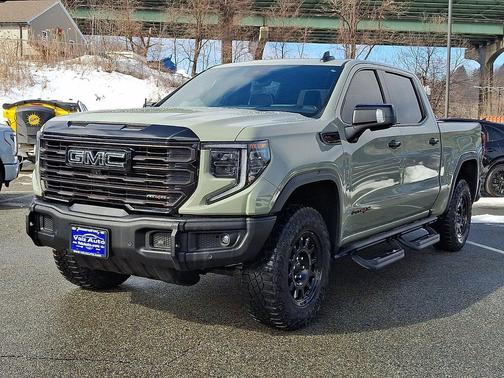 2024 GMC Sierra 1500 AT4X