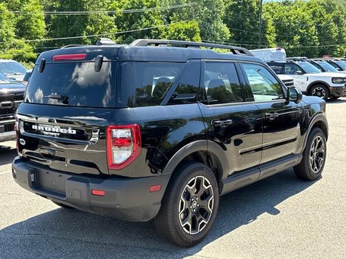 SHADOW BLACK 2025 Ford Bronco Sport OUTER BANKS