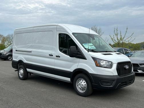Oxford White 2026 Ford Transit-250 Base