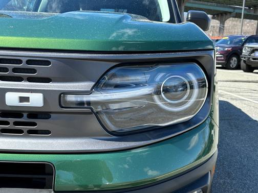 ERUPTION GREEN METALLIC 2023 Ford Bronco Sport BADLANDS