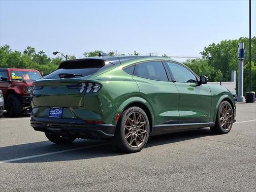 2025 Ford Mustang Mach-E GT