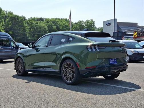 2025 Ford Mustang Mach-E GT