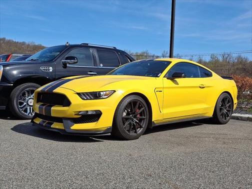2018 Ford Shelby GT350 Base