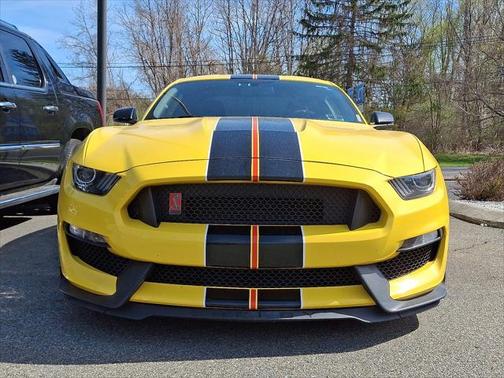 2018 Ford Shelby GT350 Base