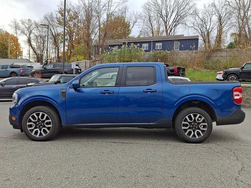 2023 Ford Maverick Lariat