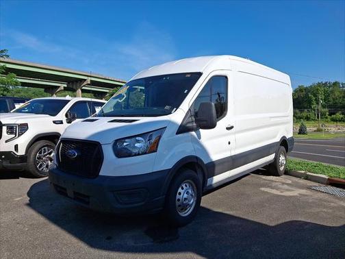 2022 Ford Transit-250 Base