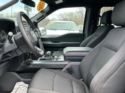 CARBONIZED GRAY METALLIC 2023 Ford F-150 XLT