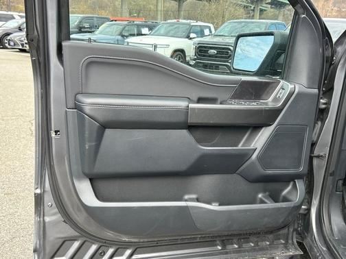 CARBONIZED GRAY METALLIC 2023 Ford F-150 XLT