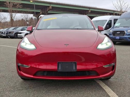 2024 Tesla Model Y Long Range Dual Motor All-Wheel Drive