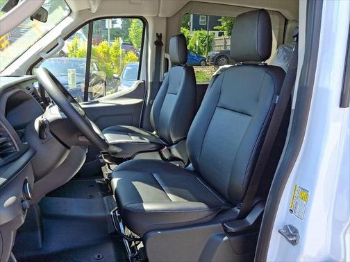 2025 Ford Transit-350 XL