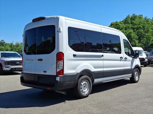 2025 Ford Transit-350 XL