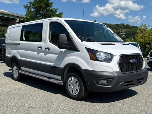 OXFORD WHITE 2025 Ford Transit-250