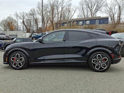 2022 Ford Mustang Mach-E GT