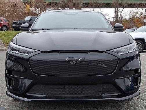 2022 Ford Mustang Mach-E GT