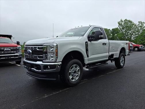 2025 Ford F-350 XLT