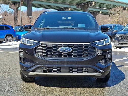 AGATE BLACK METALLIC 2025 Ford Escape ST-LINE ELITE
