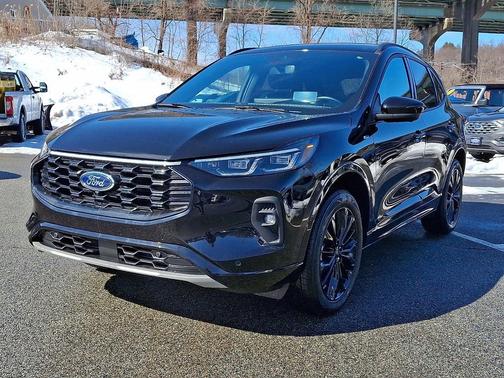 AGATE BLACK METALLIC 2025 Ford Escape ST-LINE ELITE