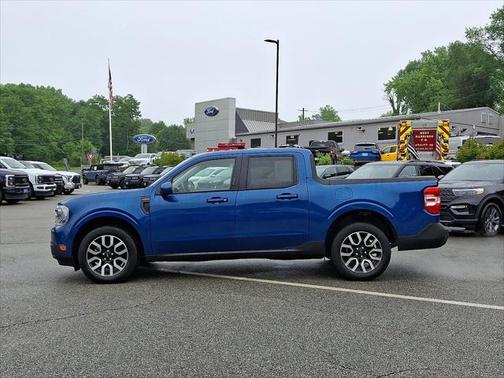 2023 Ford Maverick Lariat