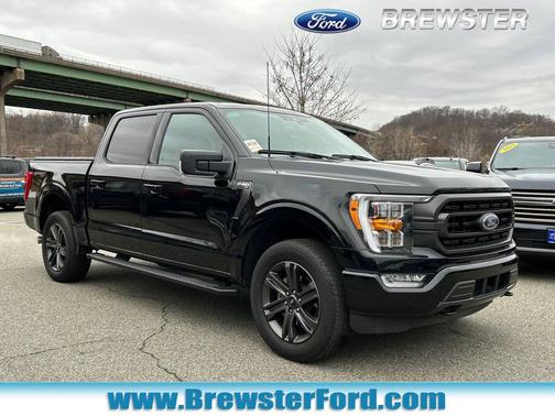 Black Metallic 2023 Ford F-150 XLT