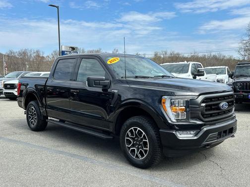 AGATE BLACK METALLIC 2023 Ford F-150 XLT