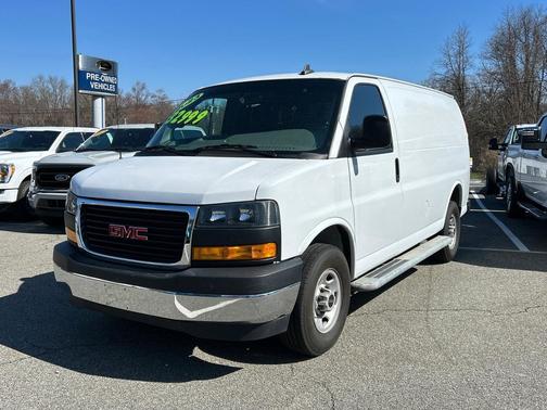 2023 GMC Savana 2500 Work Van