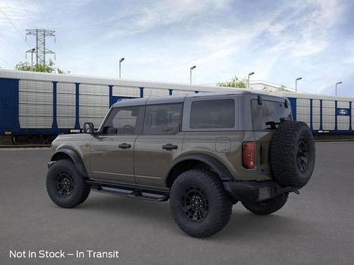 Marsh Gray 2026 Ford Bronco Badlands