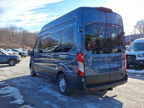 2024 Ford Transit-350 XLT