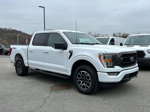OXFORD WHITE 2023 Ford F-150 XLT