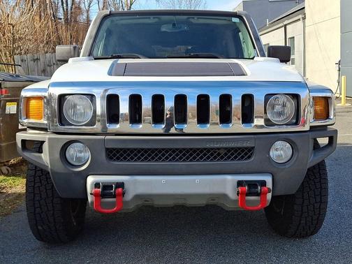 2008 Hummer H3 Base