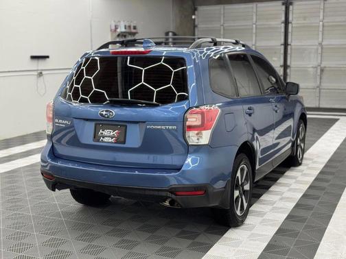 2017 Subaru Forester 2.5i