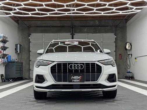 2021 Audi Q3 40 Premium