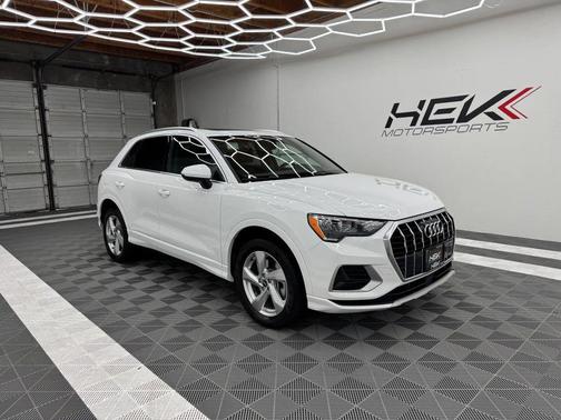 2021 Audi Q3 40 Premium